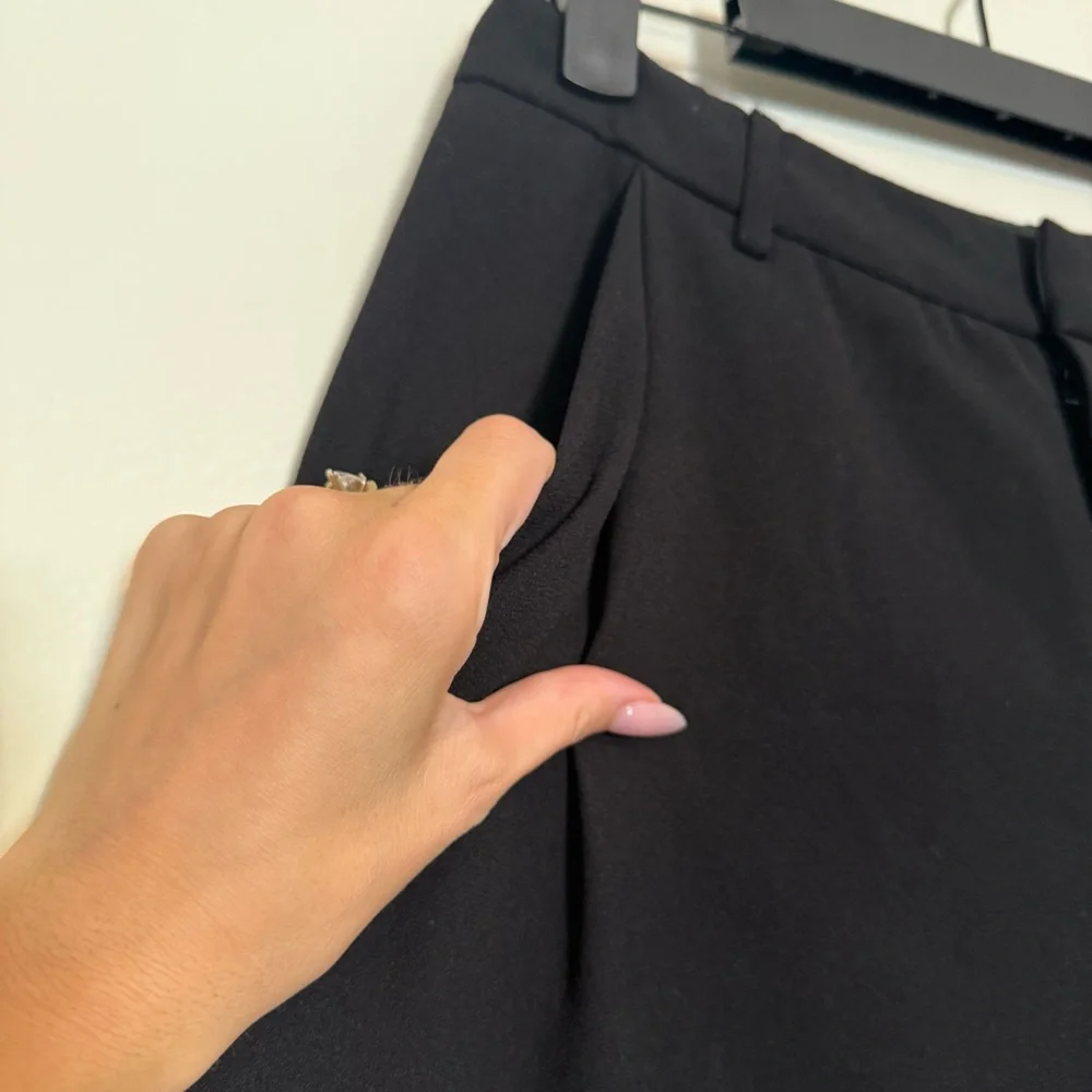 Forever 21 sleek black